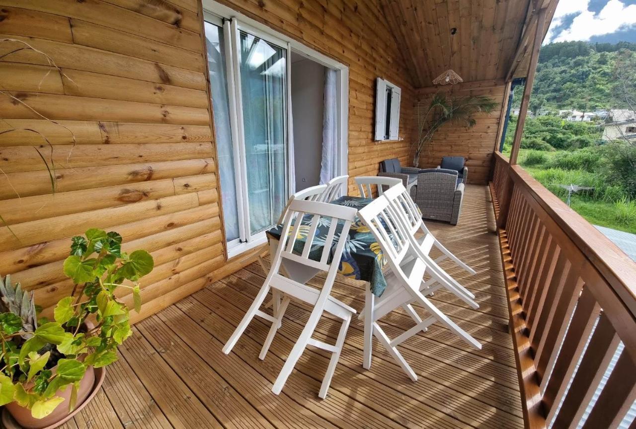 Chambre D'Hote Les Amoureux Du Cirque Cilaos Exterior foto